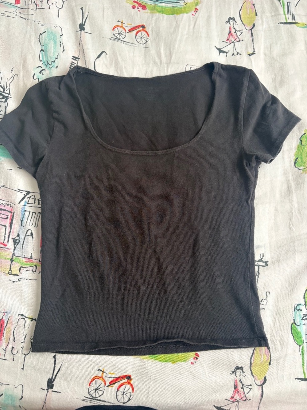 brandy melville black baby tee